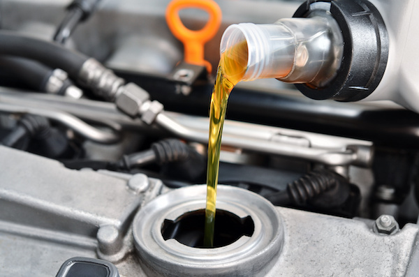What is the Difference Between a Conventional, Semi-Synthetic, and Synthetic Oil Change?